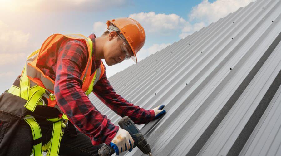 Professional Flat Roofing Installation in Elcho, WI
